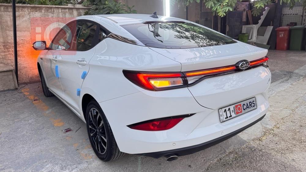 جاك J7
